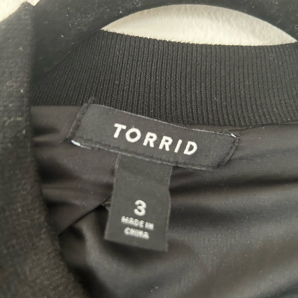 Torrid embroidered bomber jacket - Picture 5 of 5